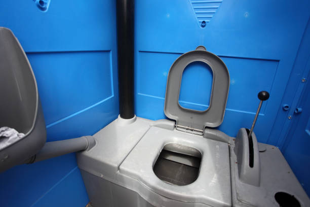 Best Deluxe Portable Toilet Rental  in Slaton, TX